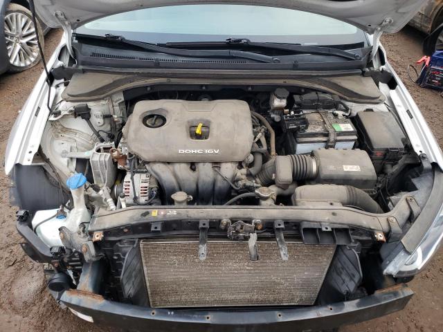 2017 Hyundai Elantra - Image 11