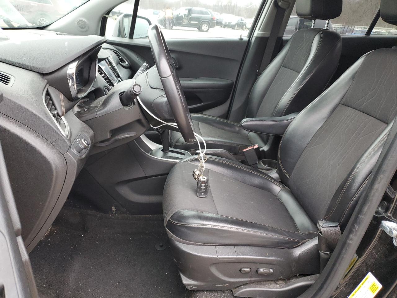 KL7CJPSB2LB001965 CHEVROLET TRAX 2020