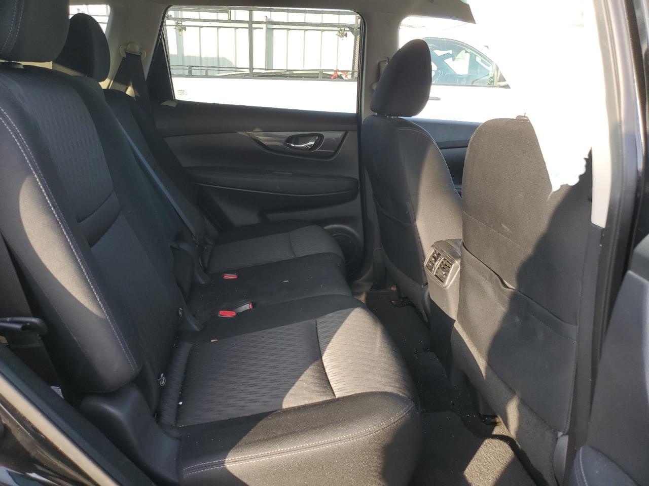 KNMAT2MT9KP551288 NISSAN ROGUE 2019