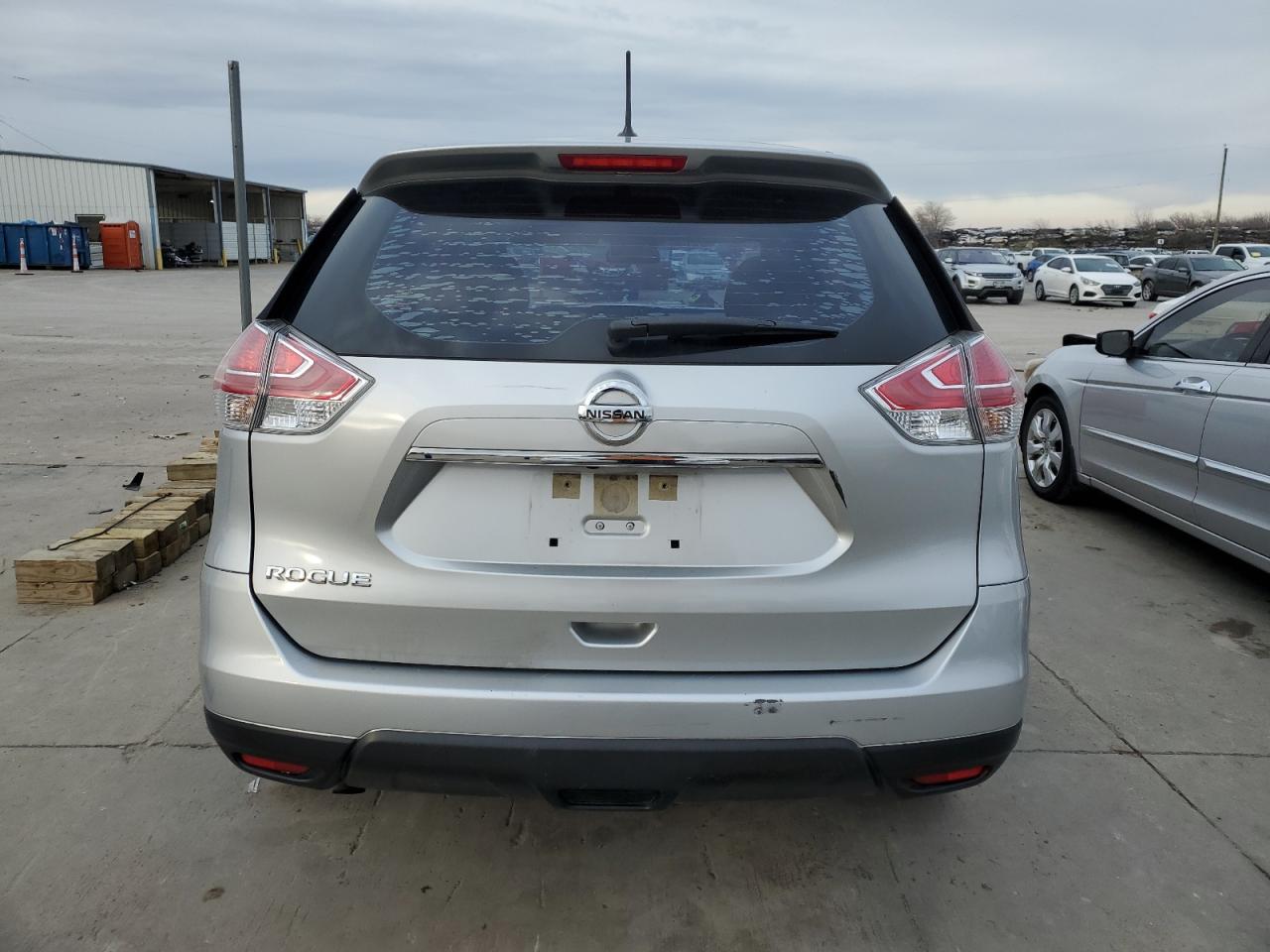 JN8AT2MT3GW003000 NISSAN ROGUE 2016