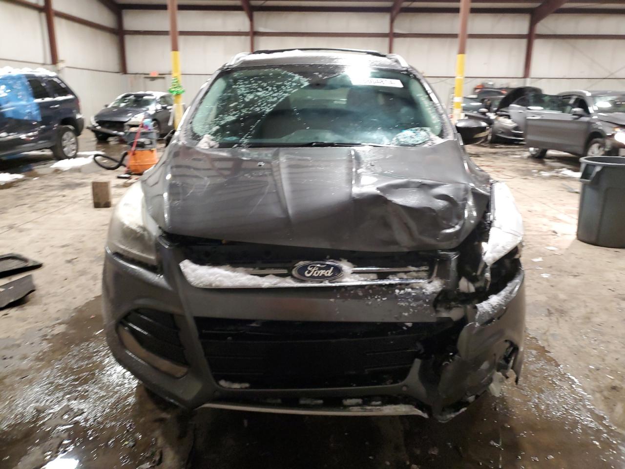 1FMCU9J94GUA17093 FORD ESCAPE 2016