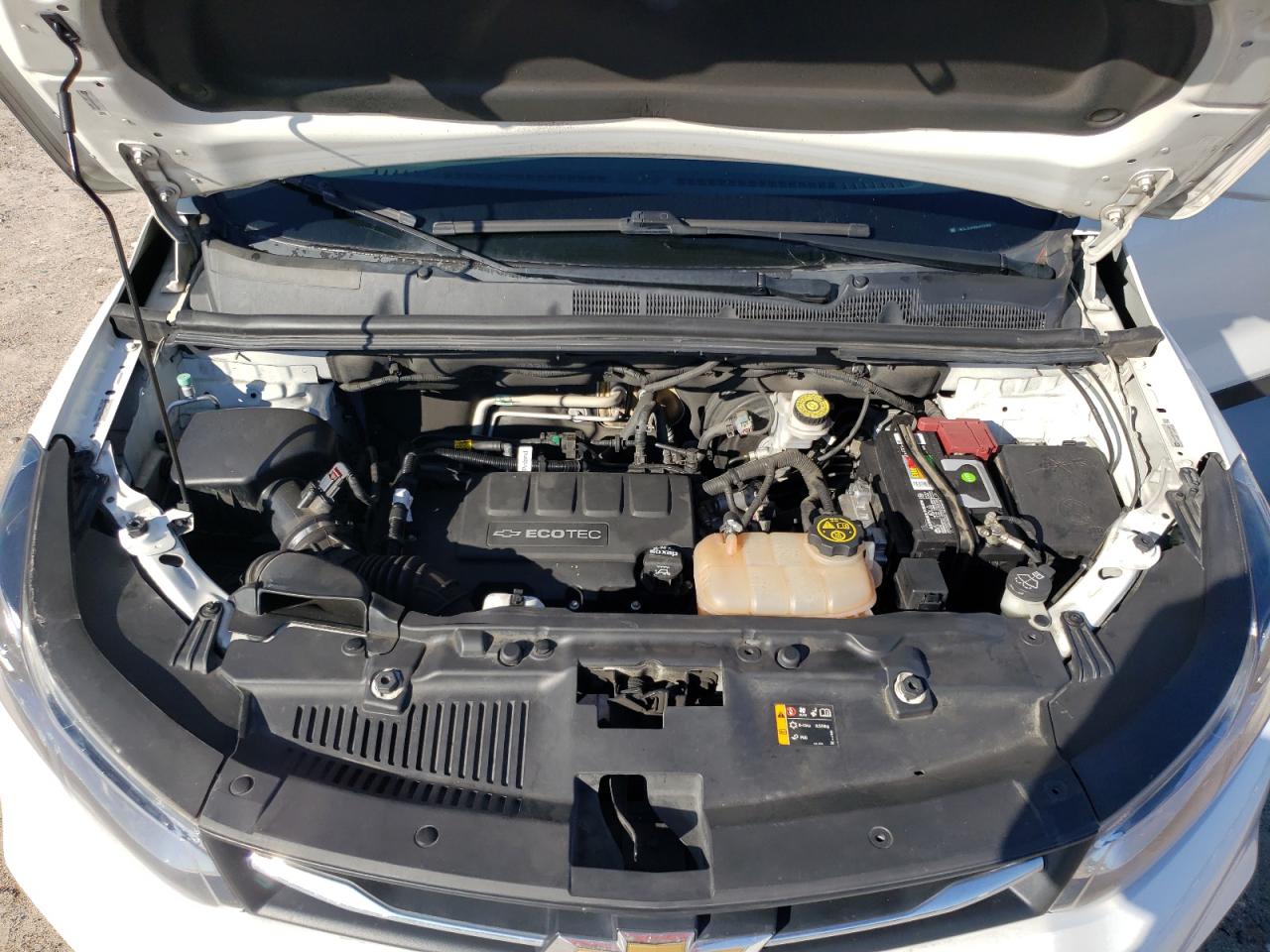 KL7CJKSB9JB703958 CHEVROLET TRAX 2018