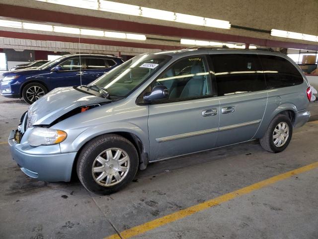 2005 Chrysler Town & Country Touring