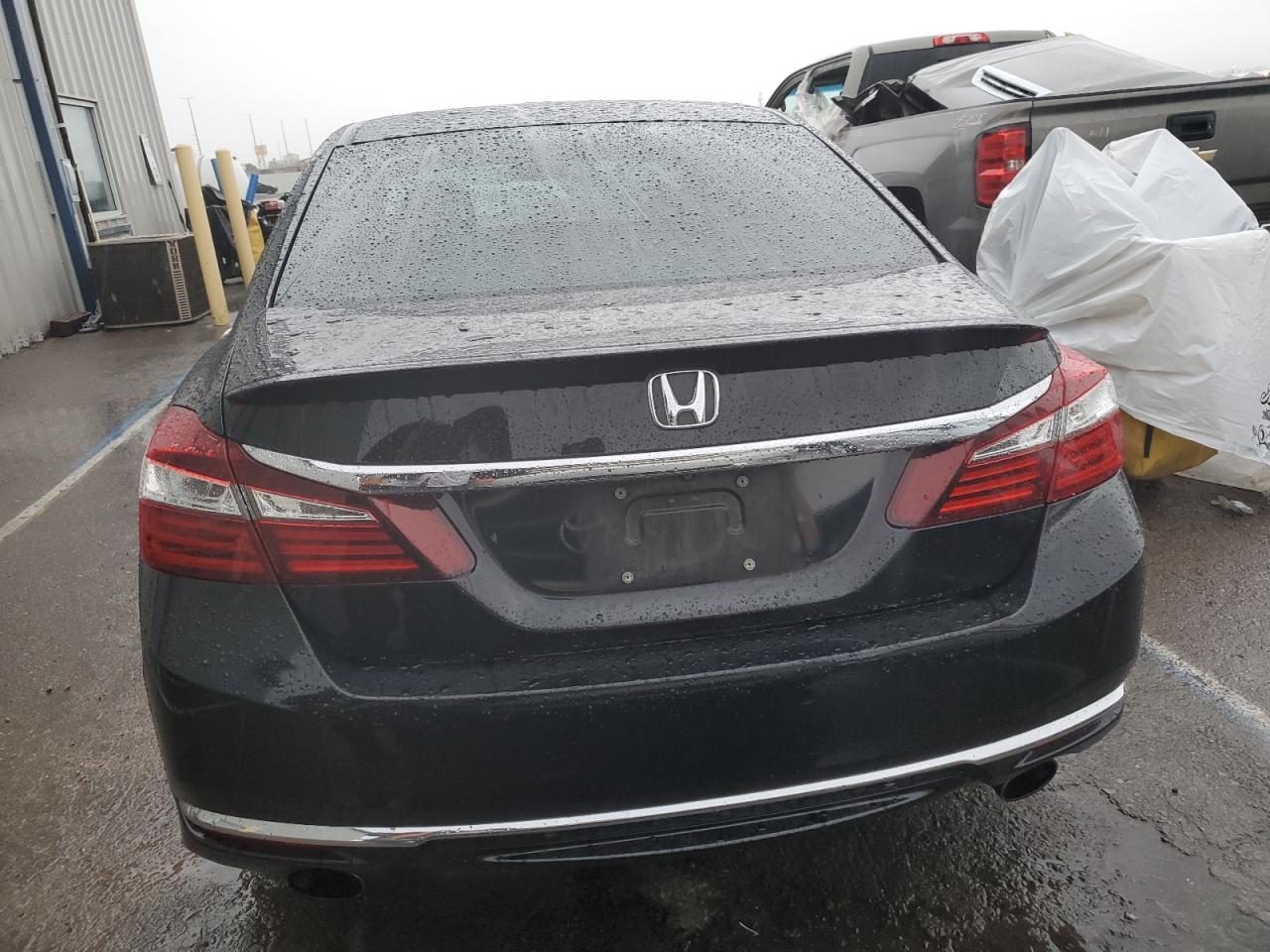1HGCR2F56GA171410 HONDA ACCORD 2016
