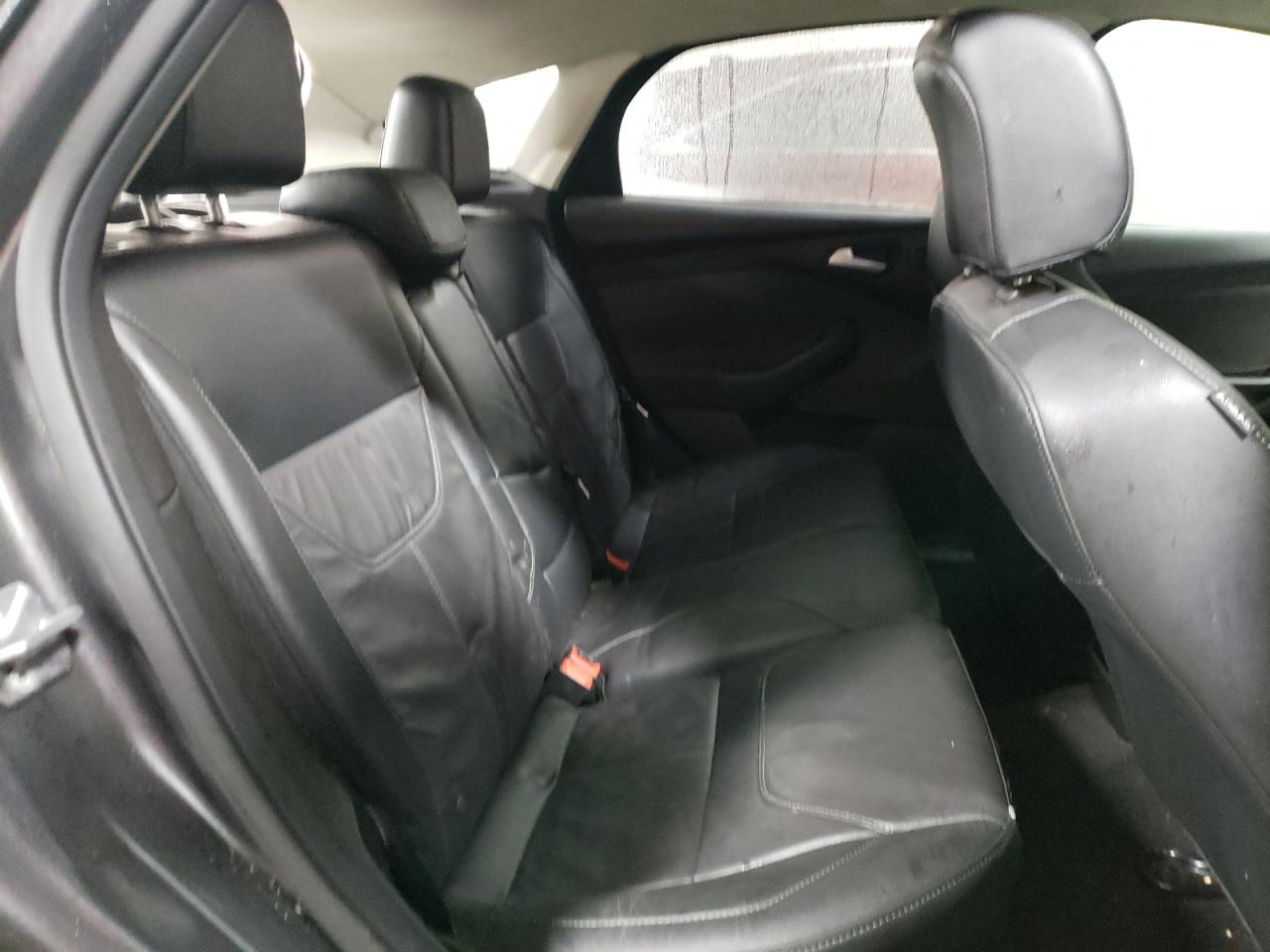 1FADP3N28HL243483 FORD FOCUS 2017