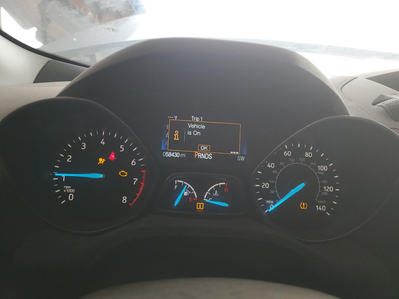 1FMCU0F75JUB84217 FORD ESCAPE 2018