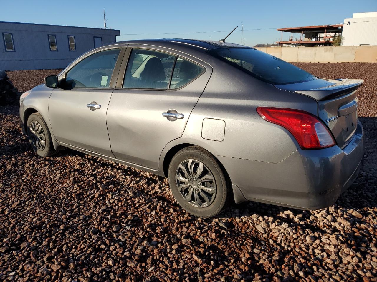 3N1CN7APXGL879817 NISSAN VERSA 2016