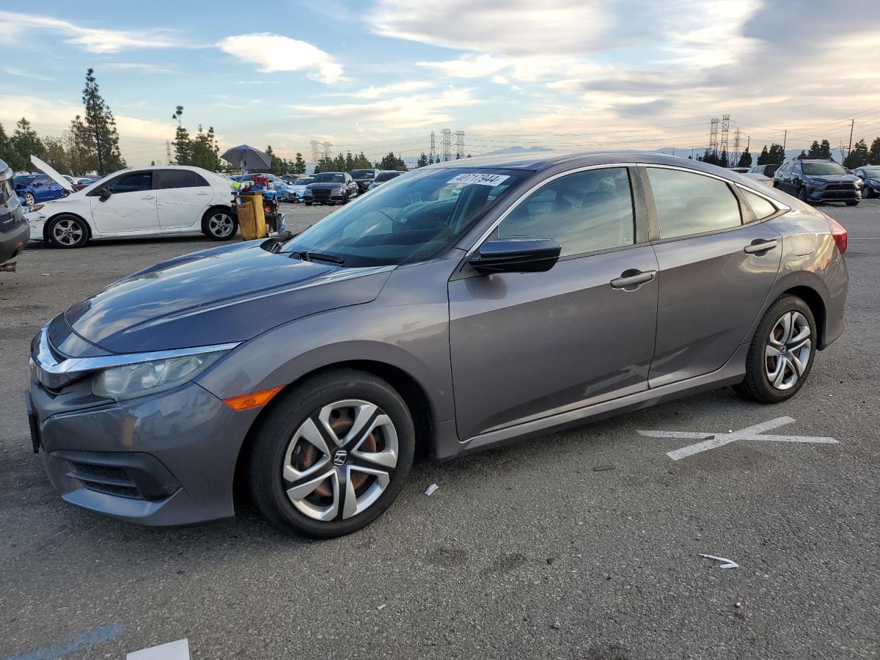 2HGFC2F5XGH530483 HONDA CIVIC 2016