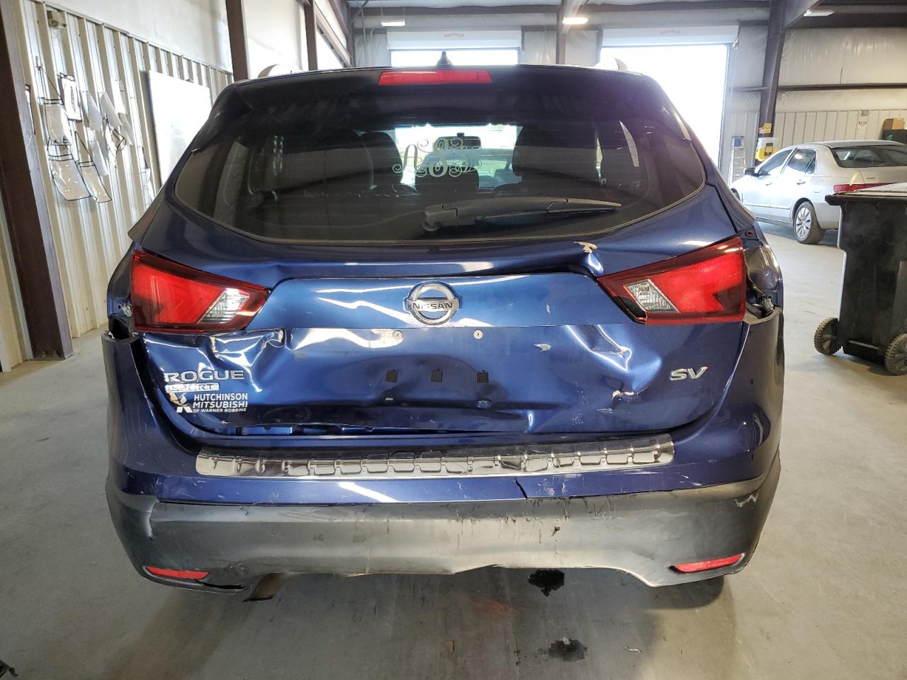 JN1BJ1CP1JW192700 NISSAN ROGUE 2018