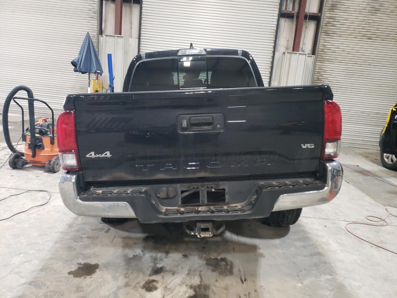3TYCZ5AN8MT033183 TOYOTA TACOMA 2021