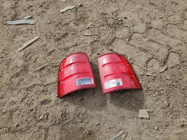 2004 Ford Explorer Eddie Bauer VIN: 1FMZU74K34UA31107 Lot: 38579174