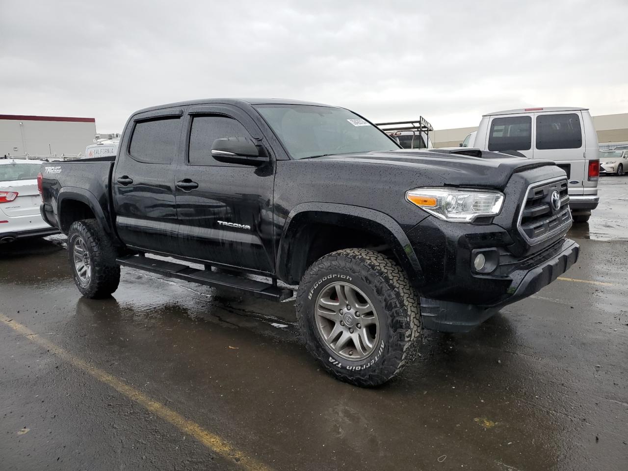 3TMAZ5CN3HM031928 TOYOTA TACOMA 2017