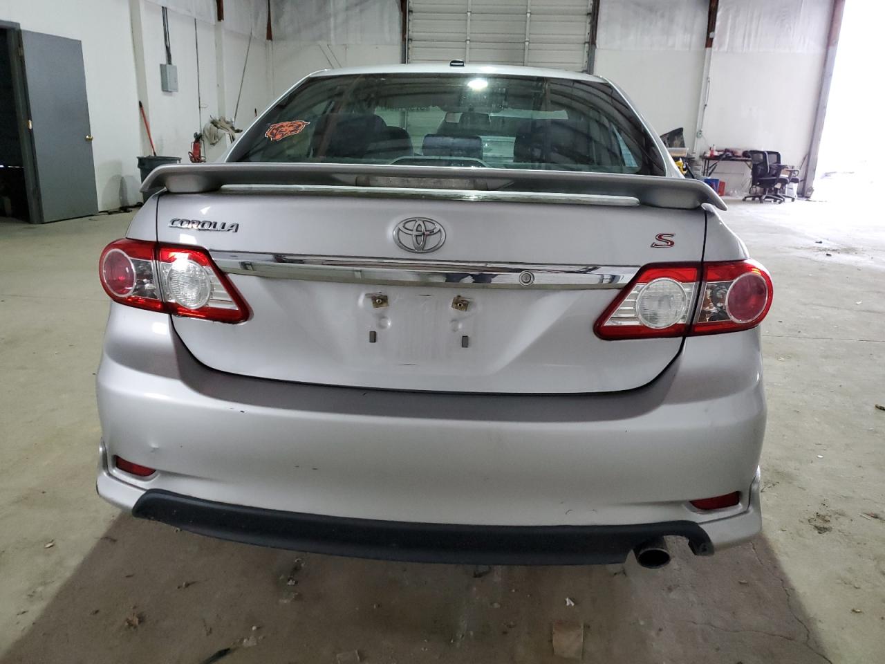 2T1BU4EE3BC599056 2011 Toyota Corolla Base
