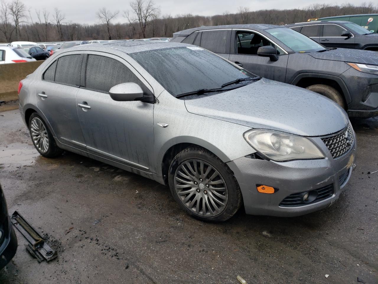 JS2RF9A54A6100370 2010 Suzuki Kizashi Gts