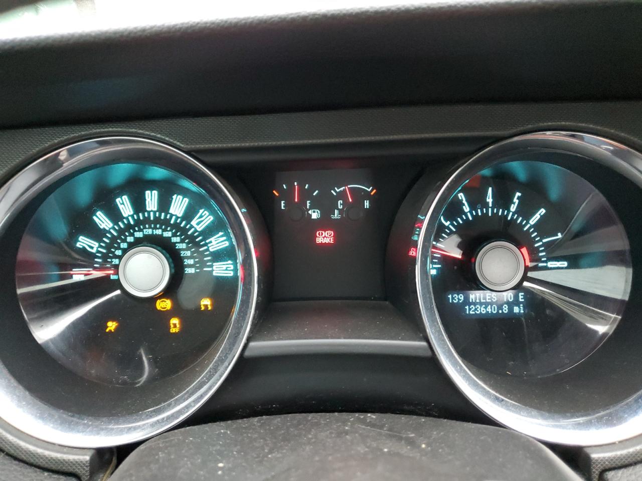 1ZVBP8AM8B5119132 2011 Ford Mustang