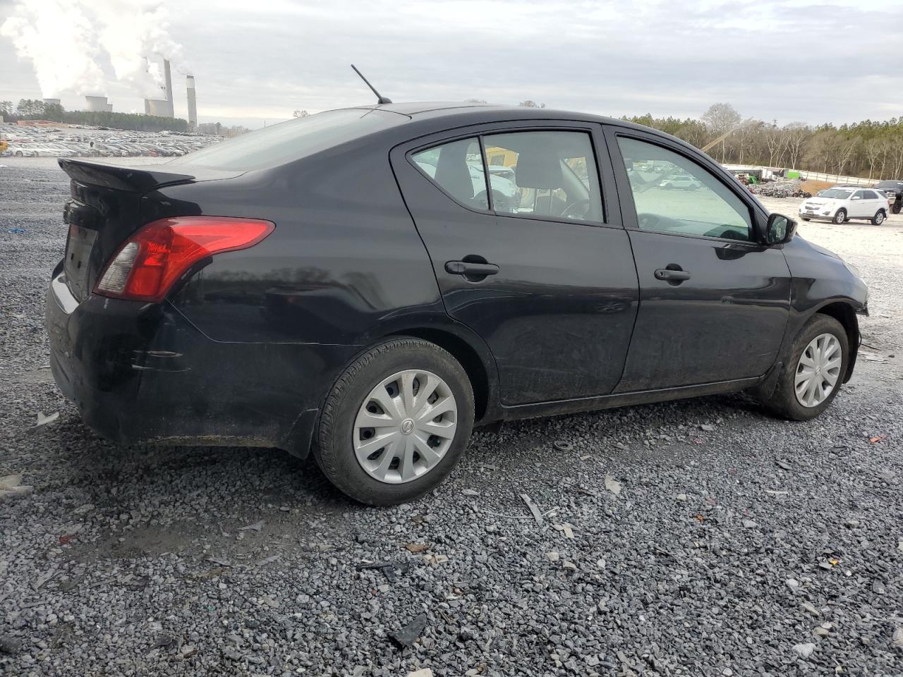 3N1CN7AP5KL872914 NISSAN VERSA 2019