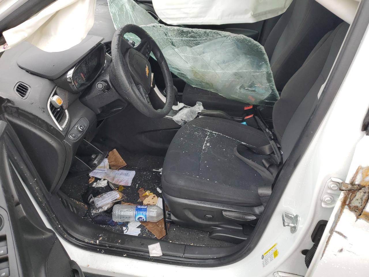KL7CJKSB2LB074434 CHEVROLET TRAX 2020