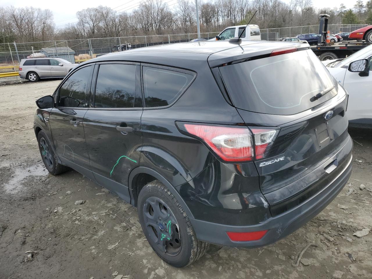 1FMCU0F7XHUE00668 FORD ESCAPE 2017