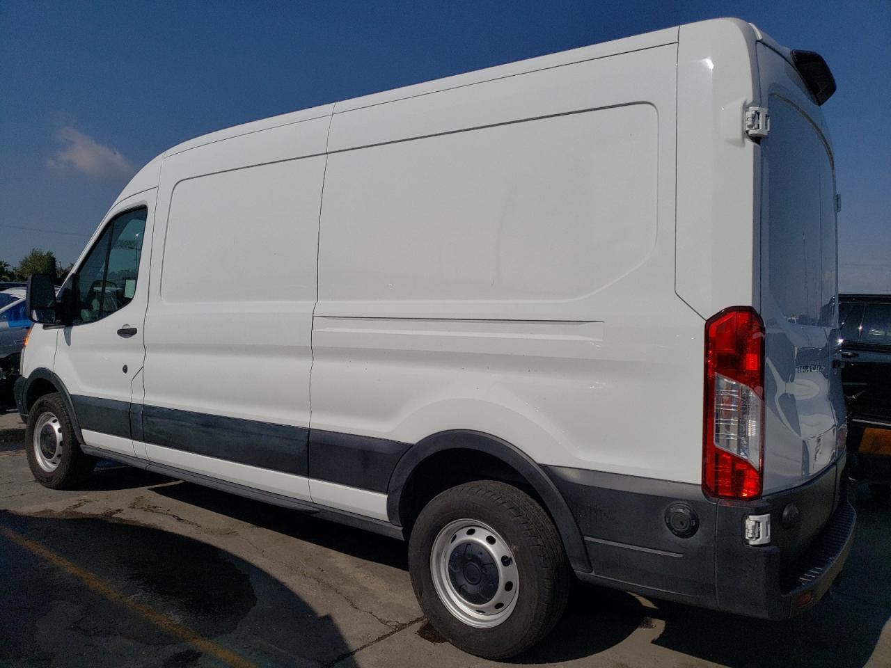 1FTYR2CM1KKB59989 2019 Ford Transit T-250