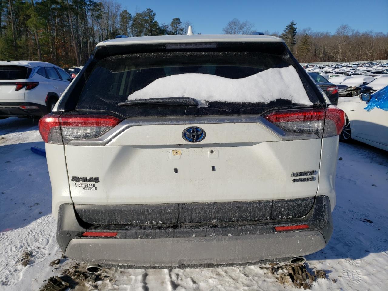 JTMD6RFV6NJ022089 TOYOTA RAV4 2022
