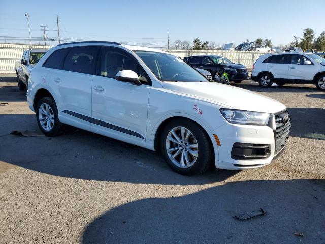 WA1LAAF70JD020676 2018 AUDI Q7, photo no. 4