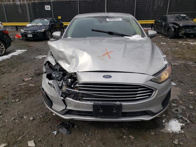 3FA6P0H71KR123077 | 2019 FORD FUSION SE