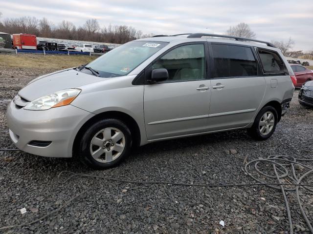 2009 Toyota Sienna CE