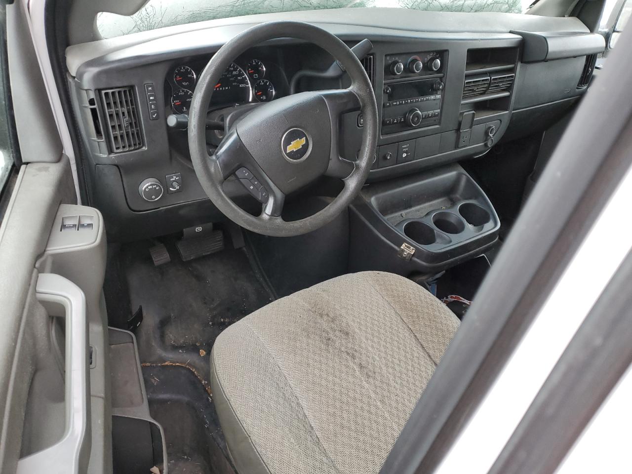 1GCWGAFF7G1225950 CHEVROLET EXPRESS 2016