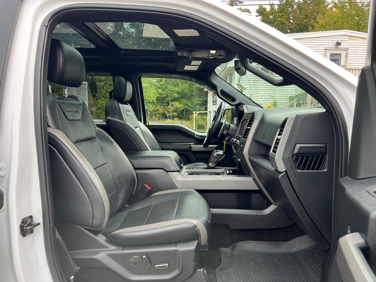 1FTFW1RG3JFC37255 FORD F150 2018