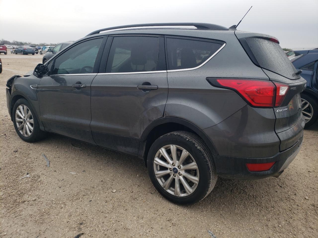 1FMCU0HD9KUB05216 FORD ESCAPE 2019