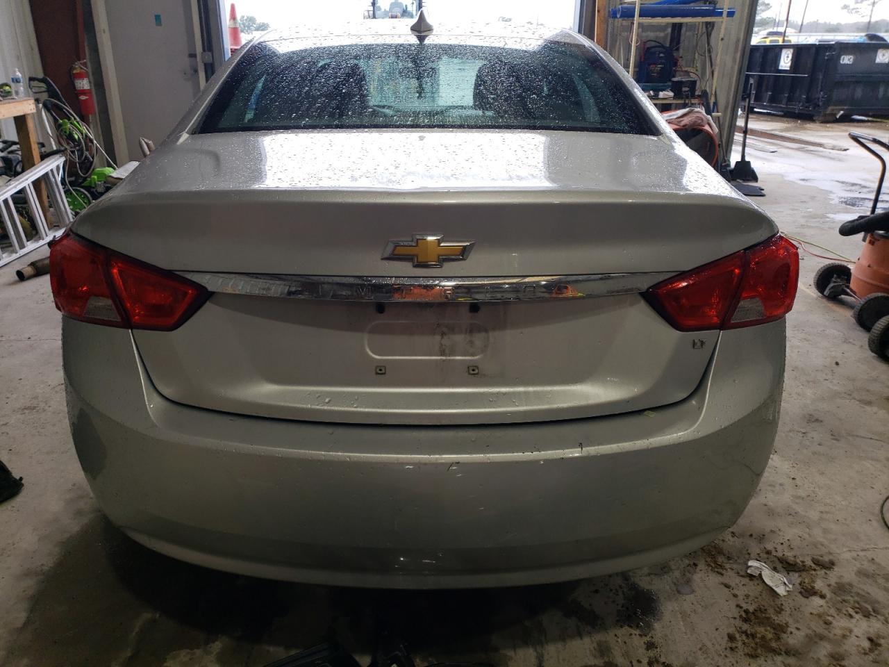 1G1105SA5JU101609 CHEVROLET IMPALA 2018
