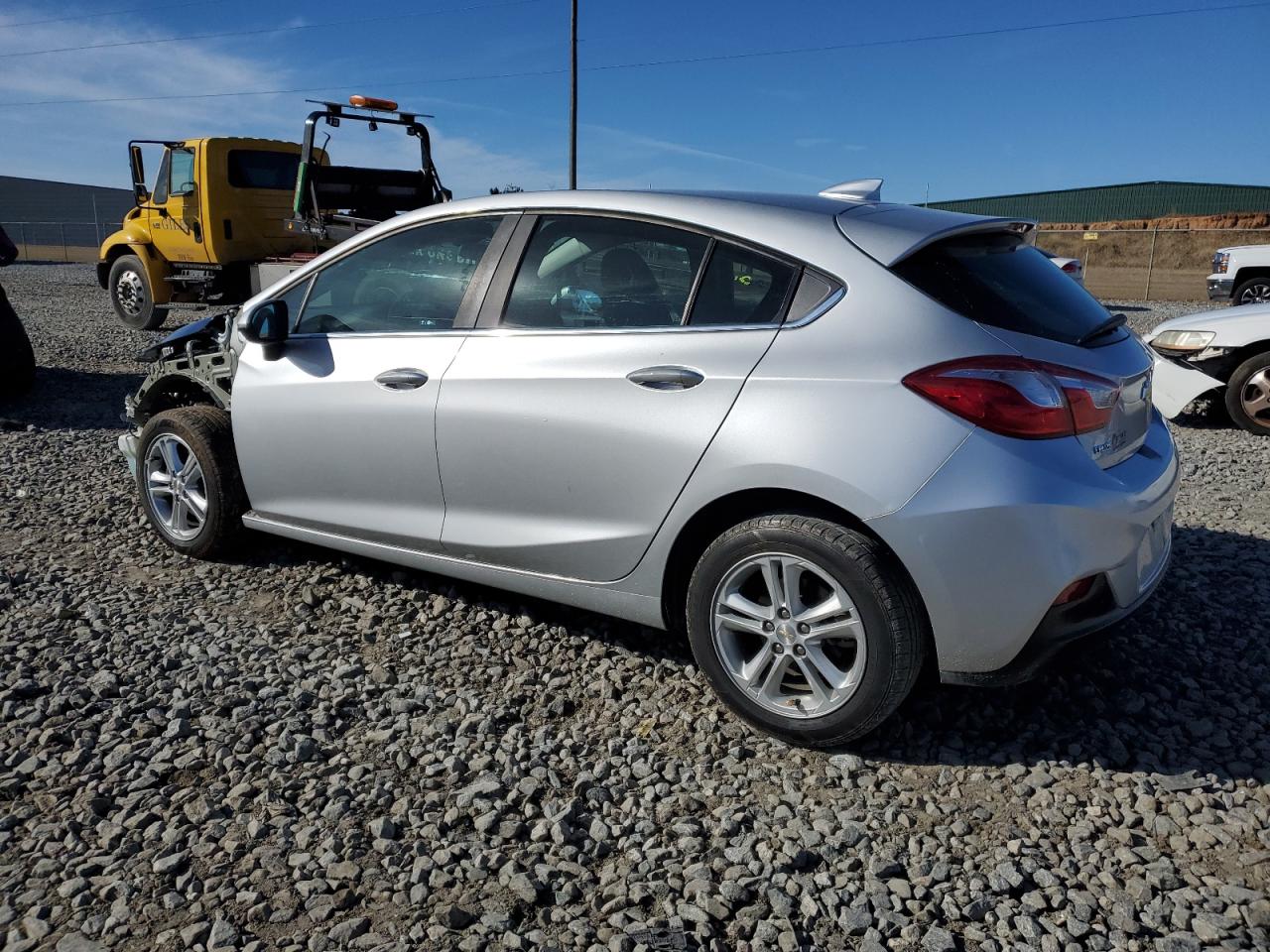 3G1BE6SM5JS629379 CHEVROLET CRUZE 2018