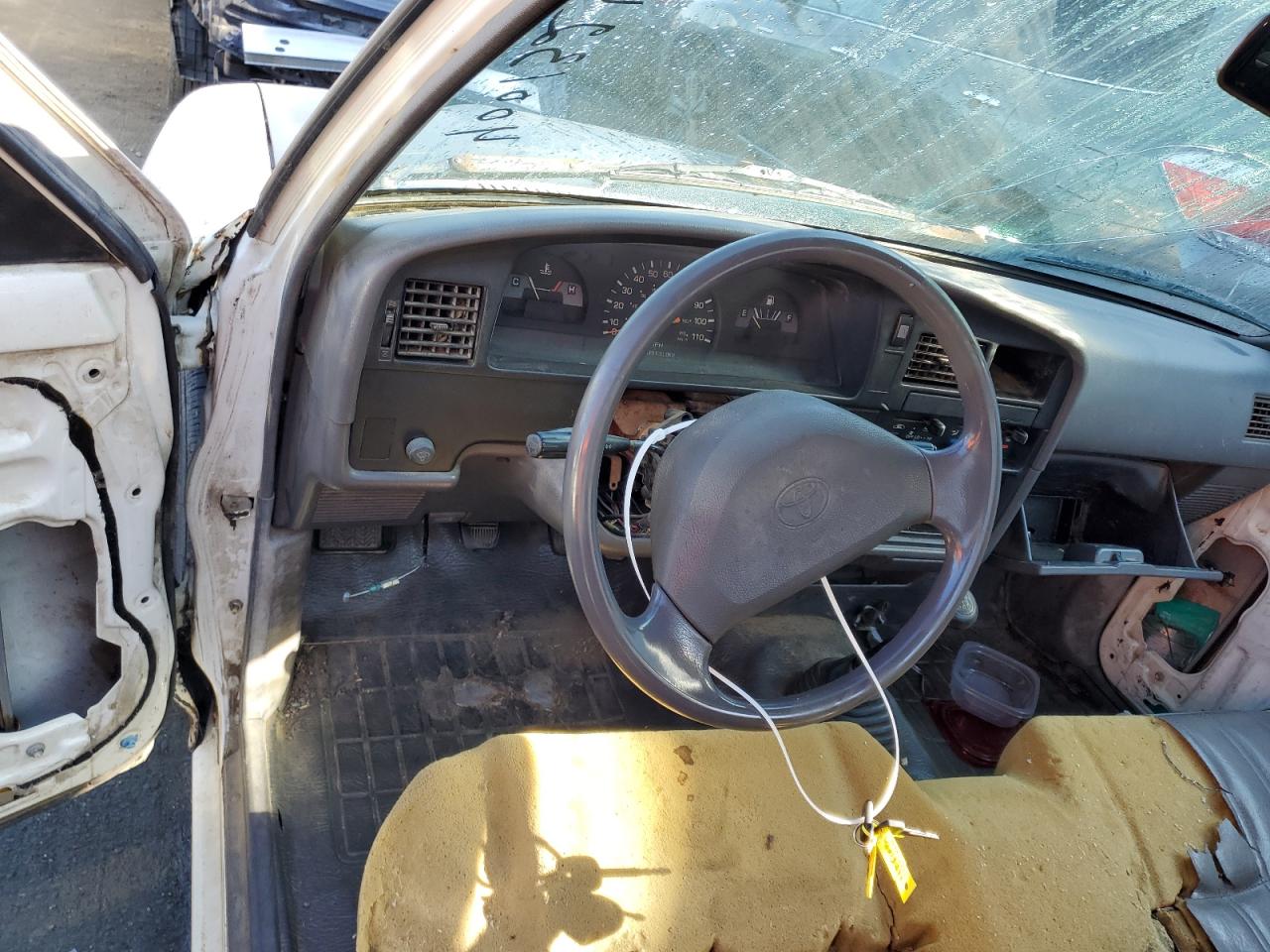 JT4RN81A2N0087583 1992 Toyota Pickup 1/2 Ton Short Wheelbase