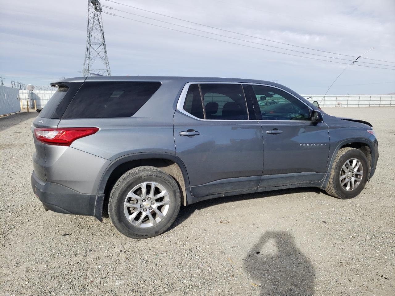 1GNERFKW9JJ110676 2018 Chevrolet Traverse Ls