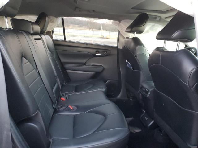 2022 TOYOTA HIGHLANDER - 5TDGZRAH4NS543448