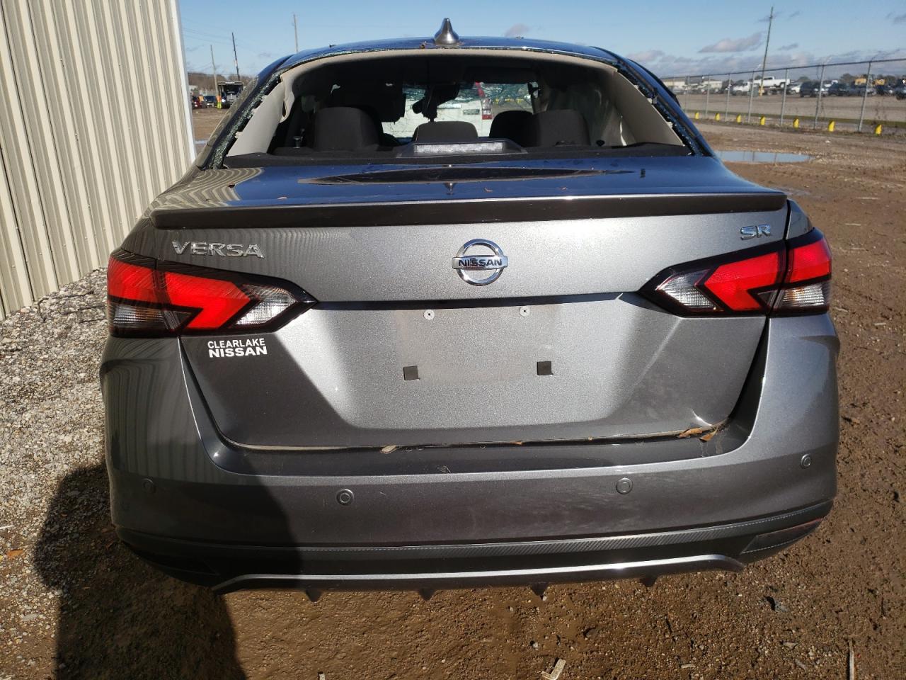 3N1CN8FV7ML917318 NISSAN VERSA 2021