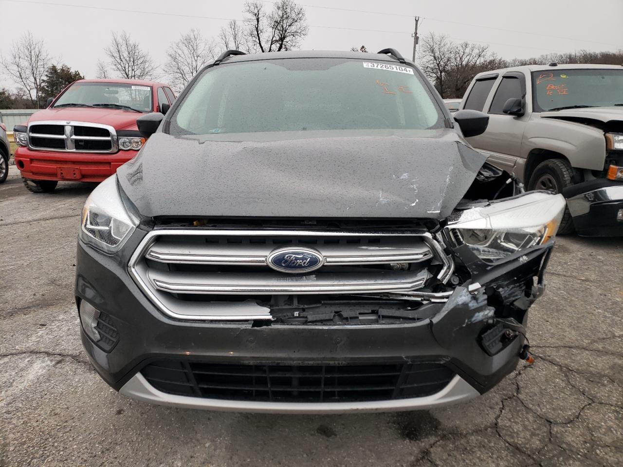 1FMCU0GD9HUB93551 FORD ESCAPE 2017