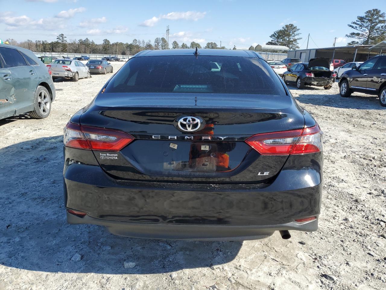 4T1C11AK1MU589862 TOYOTA CAMRY 2021