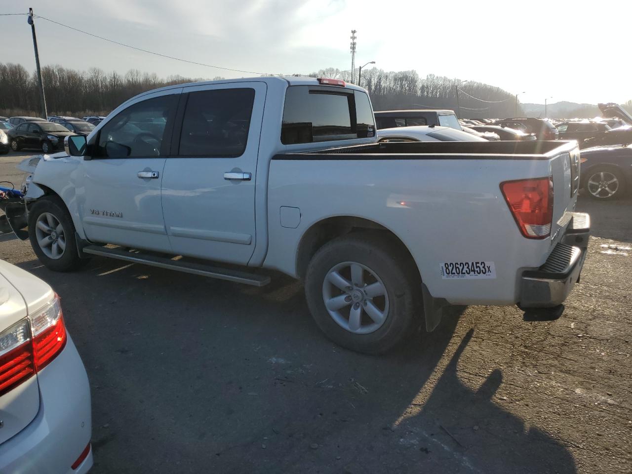 1N6BA0ED5BN317941 2011 Nissan Titan S