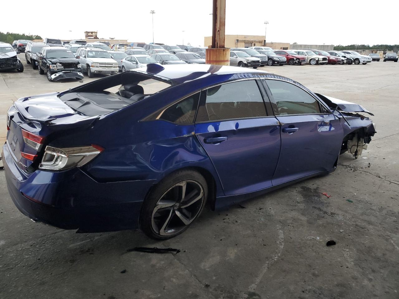 1HGCV1F32KA093110 HONDA ACCORD 2019