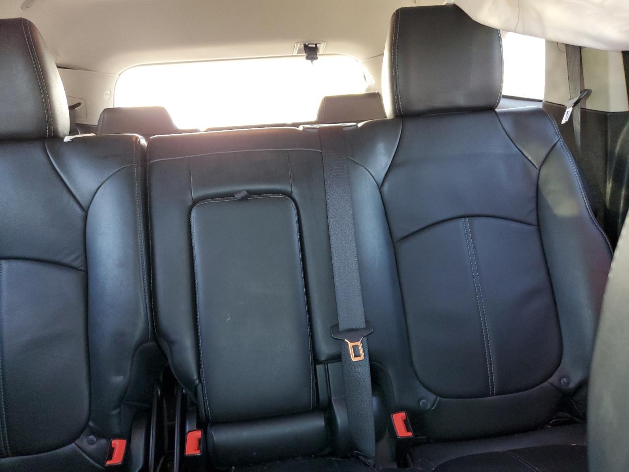 1GNKVHKD7HJ164657 CHEVROLET TRAVERSE 2017