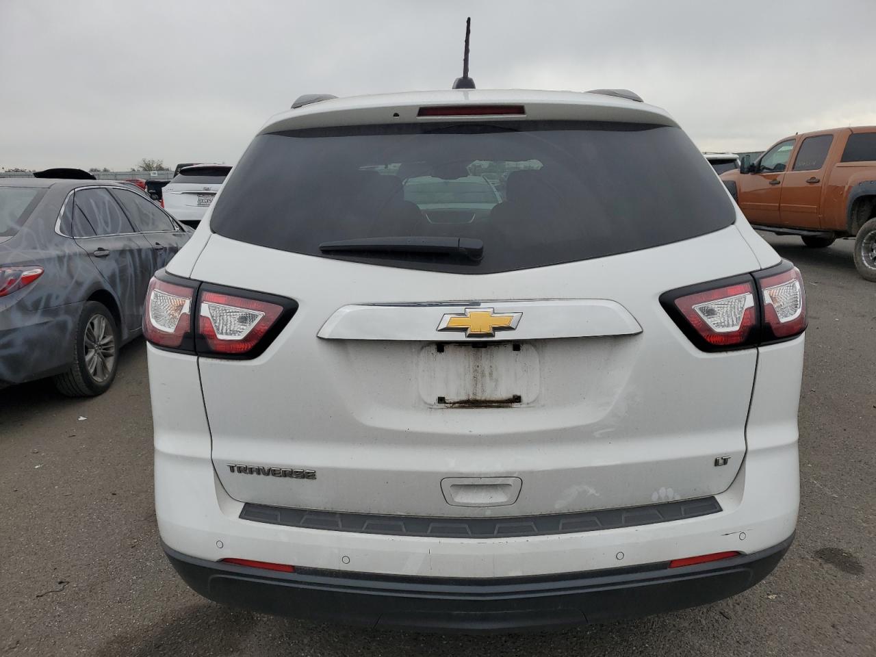 1GNKRHKD5HJ157811 CHEVROLET TRAVERSE 2017