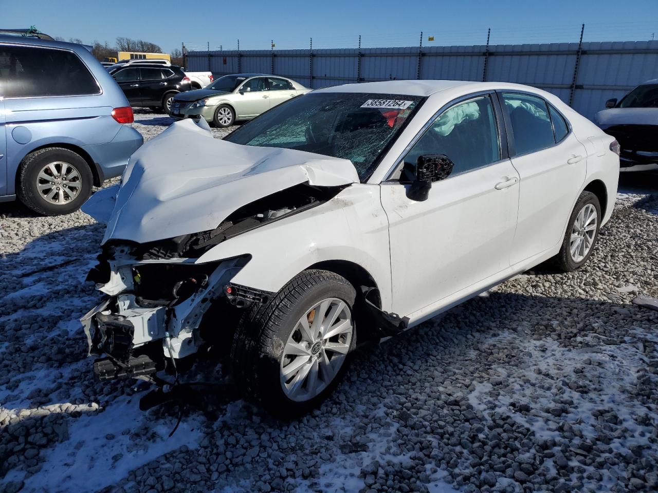 Toyota Camry 2022 LE