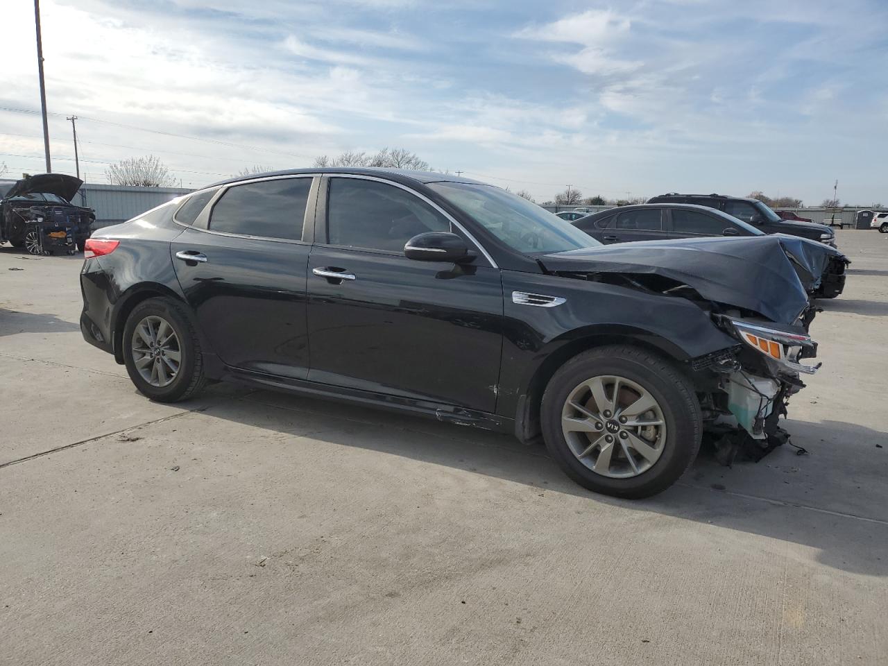 5XXGT4L18JG212811 2018 Kia Optima Lx