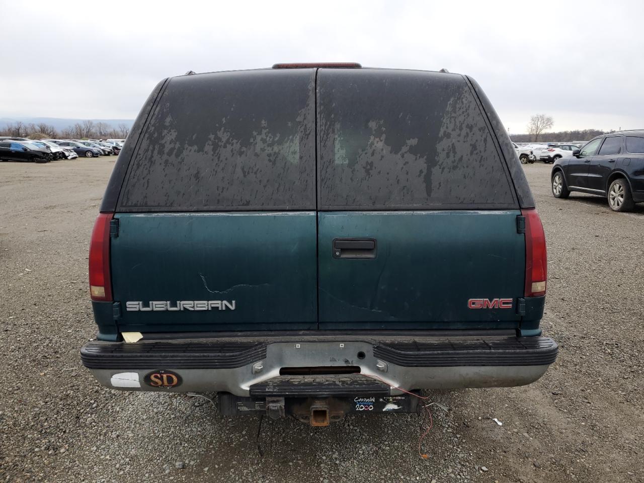 1GKEC16R0XJ794712 1999 GMC Suburban C1500