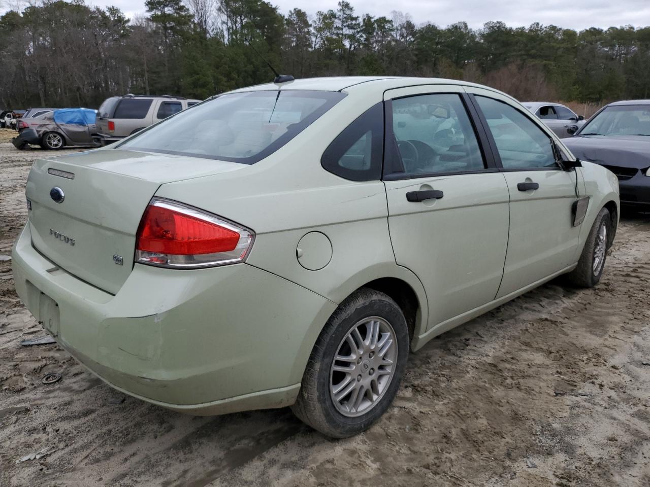 1FAHP3FN0BW115125 2011 Ford Focus Se