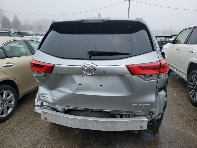 VIN 5TDJZRFH3KS941437 2019 Toyota Highlander, SE no.6