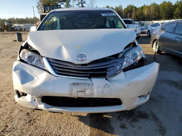 5TDDZ3DCXHS172915 | 2017 TOYOTA SIENNA XLE