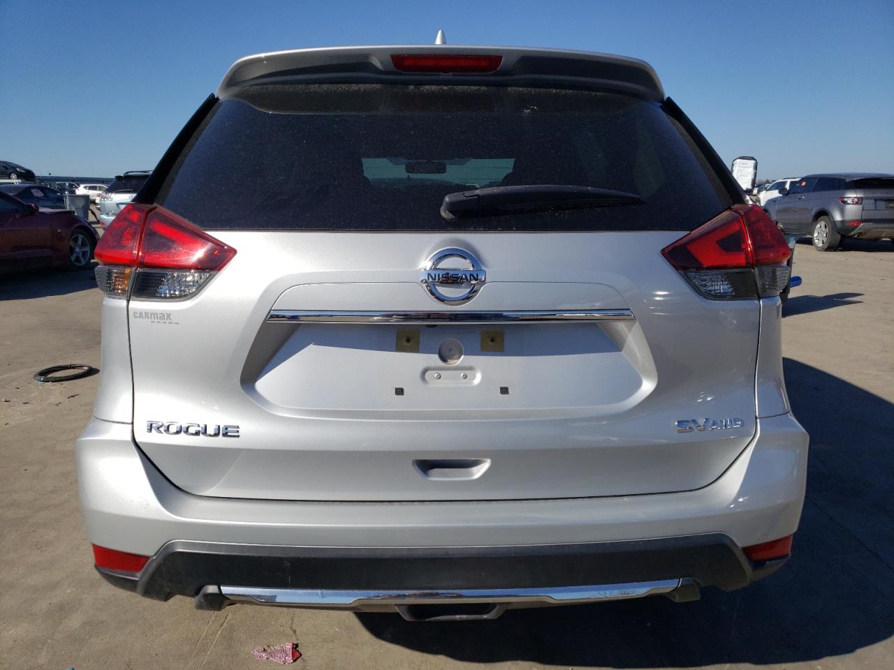 KNMAT2MV3JP595318 NISSAN ROGUE 2018