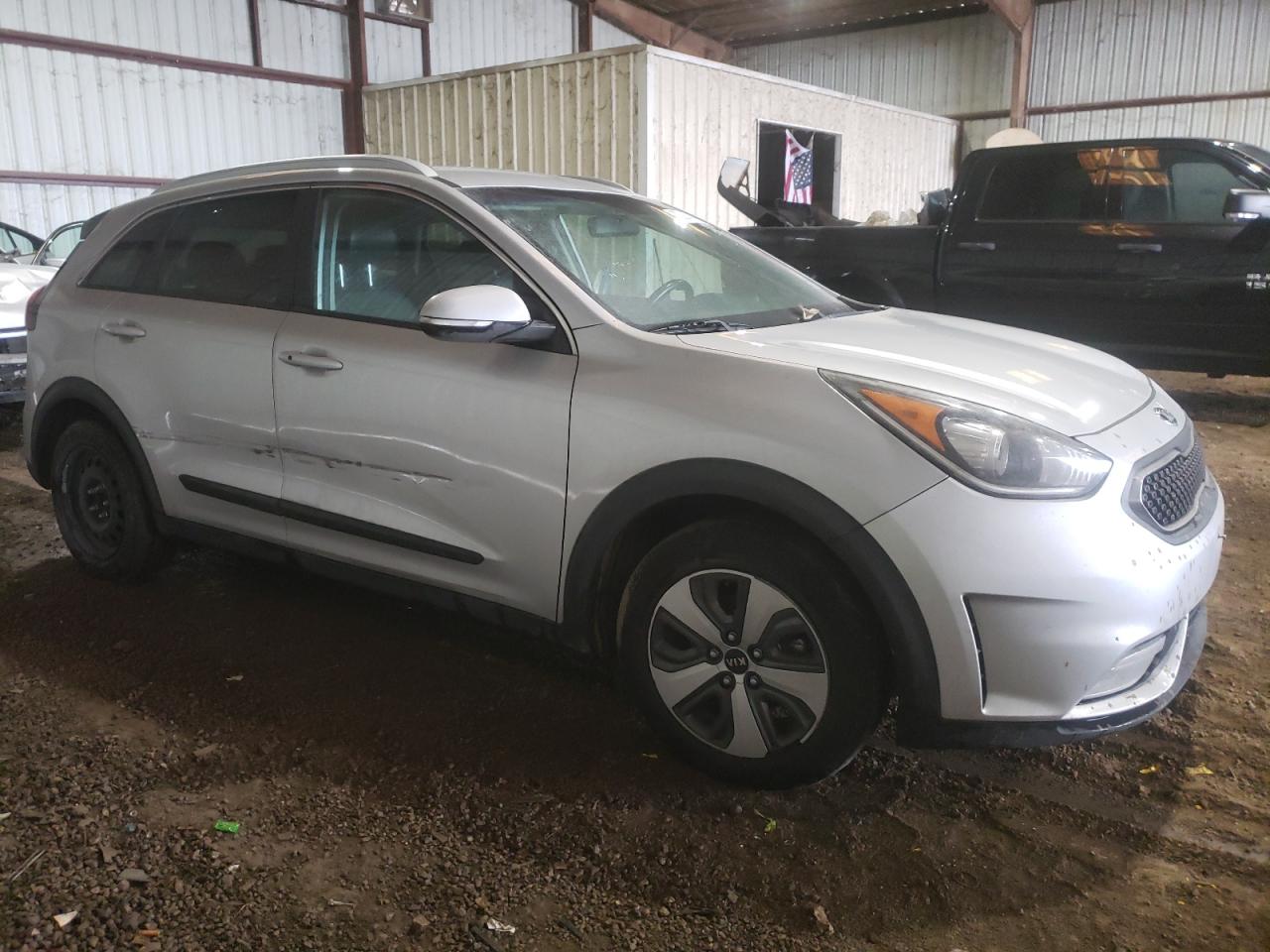 KNDCC3LC7H5102292 2017 Kia Niro Ex